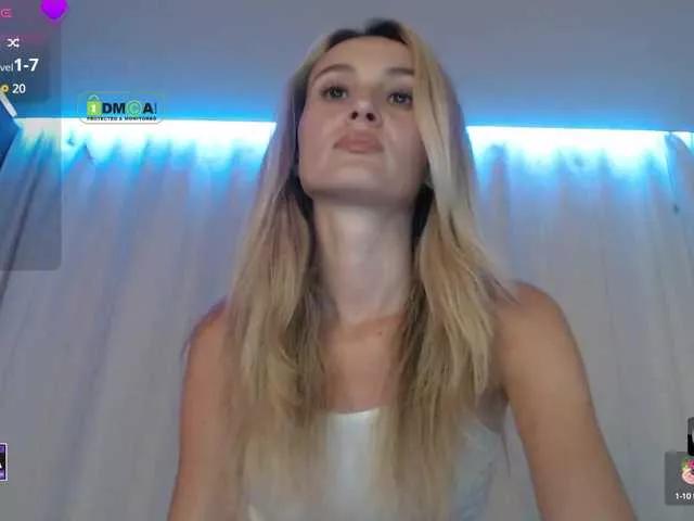 --oliva4ka-- webcams show profile image 