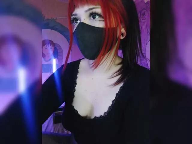 Discover our girls online shows and discover the company of countless livestreamers, with stunning shapes, sex toys and more.