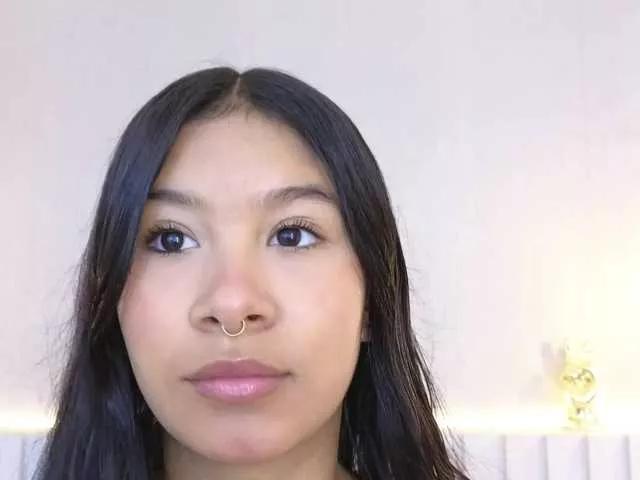 Aida-Moreno from BongaCams