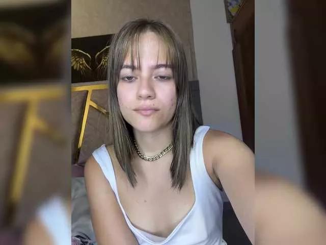 Alaiahammer from BongaCams