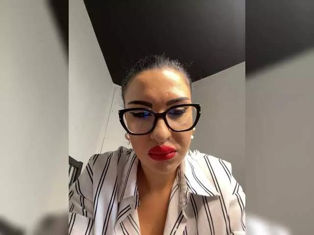 Alexandra13 from BongaCams is Freechat