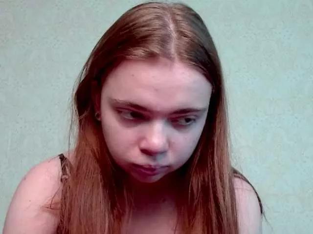 aliiicestone from BongaCams