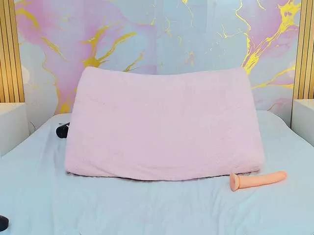 AlishaDixon from BongaCams is Freechat