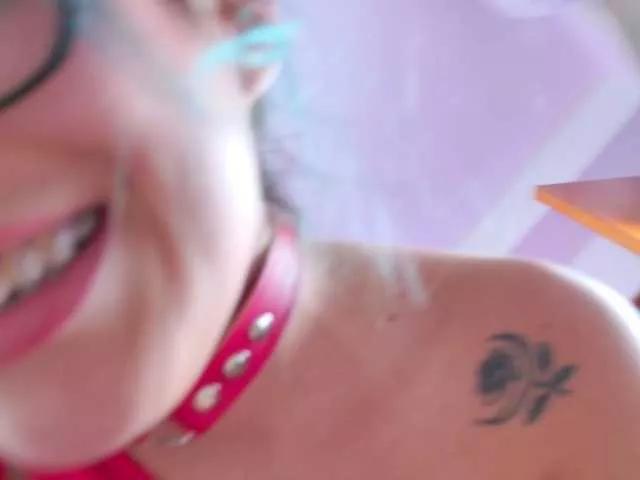 AlliciaKim from BongaCams