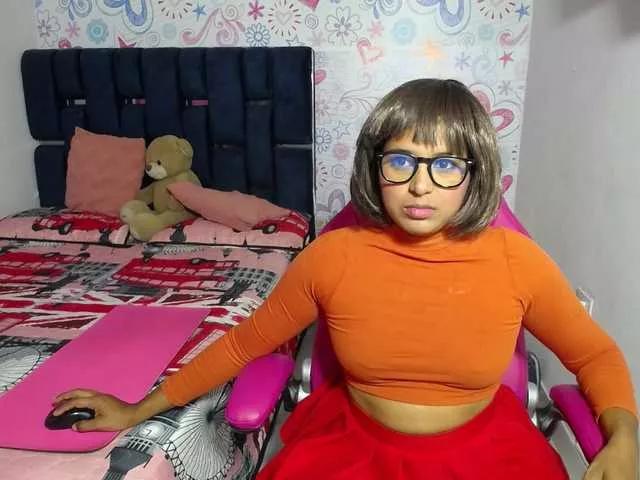 ALYNA-RUSH webcams show profile image 