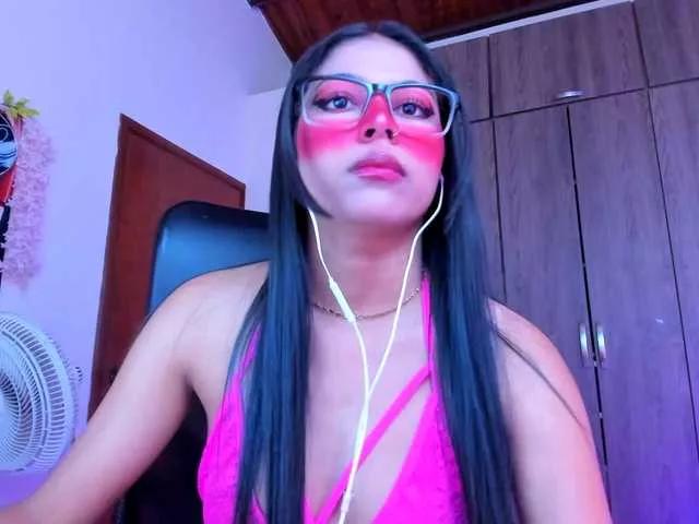 Photos of ALYSSON18 from BongaCams is Freechat