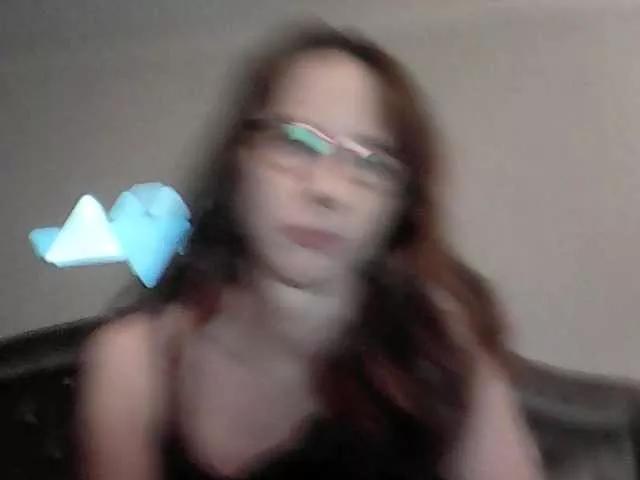 AmandaColl from BongaCams