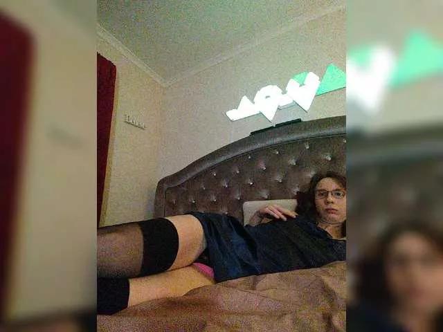 AmandaColl from BongaCams
