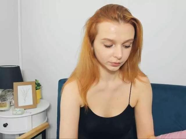 Discover our girls online shows and discover the company of countless livestreamers, with stunning shapes, sex toys and more.