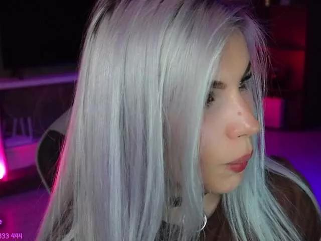 aminahaze from BongaCams is Freechat