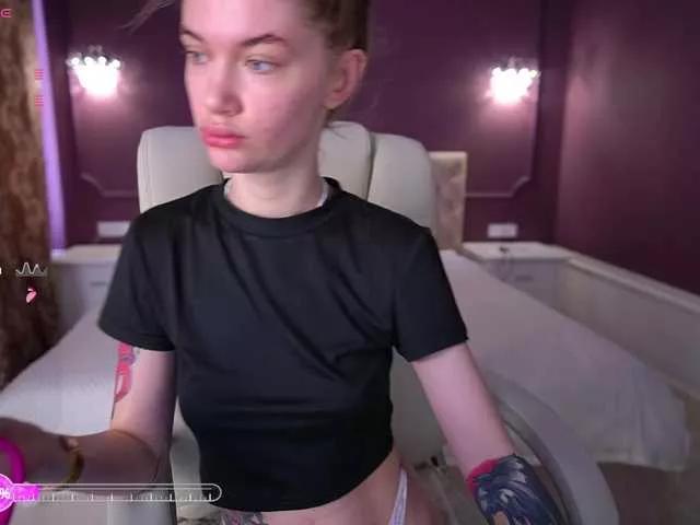 AnacondaOn from BongaCams