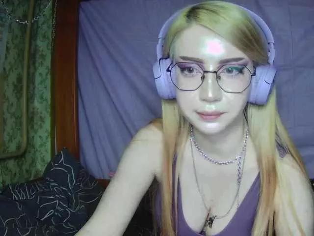 anadewitt from BongaCams