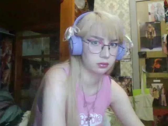 anadewitt from BongaCams