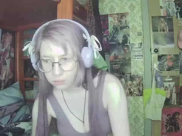 anadewitt from BongaCams