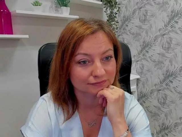 angelaLove13 from BongaCams is Freechat