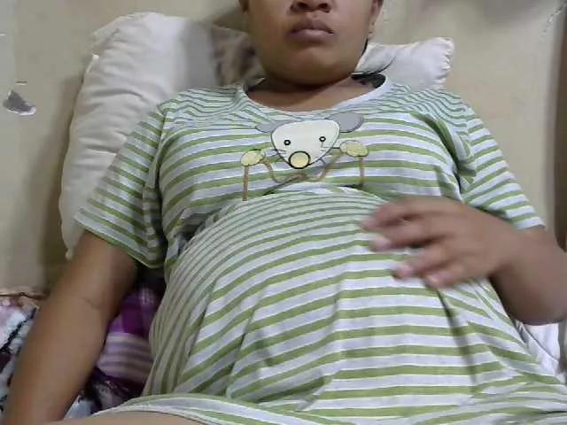 Anialove from BongaCams