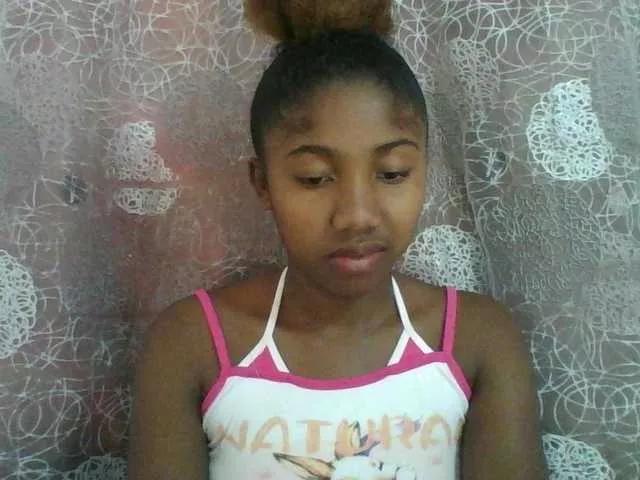 Annah21 from BongaCams