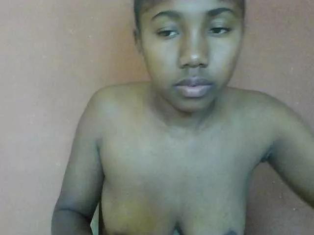 Annah21 from BongaCams
