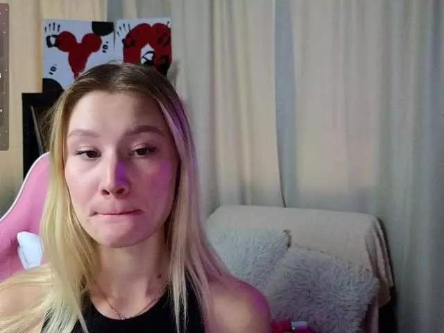AnnaNolan from BongaCams is Freechat
