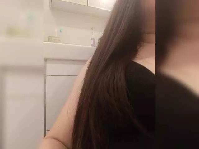AnnaSova from BongaCams