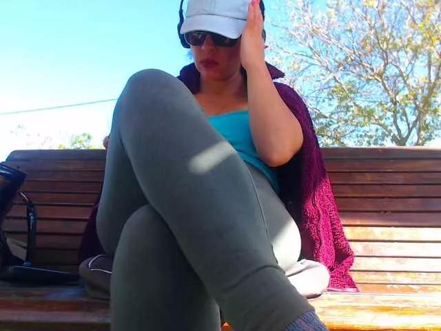 AnnBigLabia from BongaCams