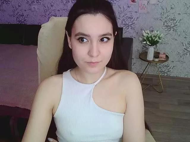 annie-fleur from BongaCams