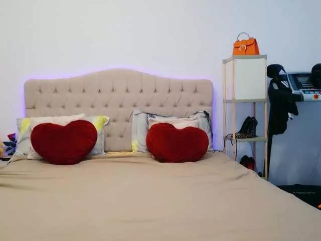 Annyfit4you from BongaCams