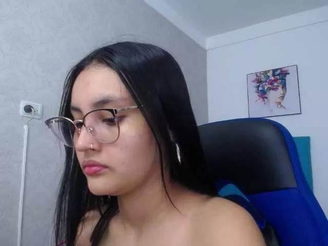 Antonellasweetlittle webcams show profile image 