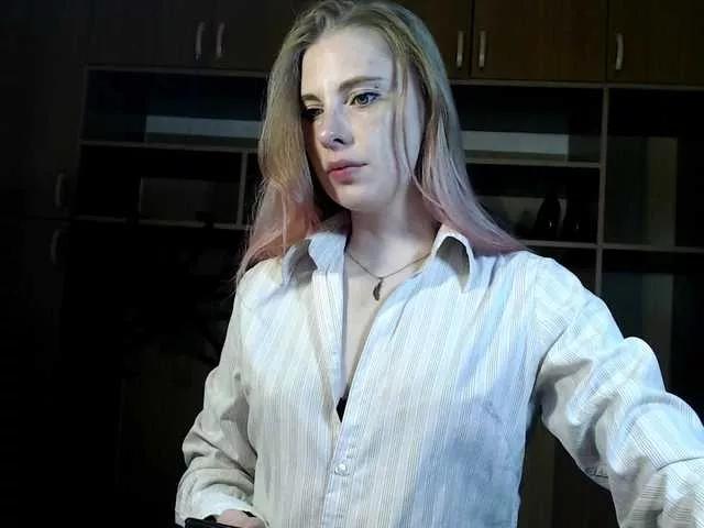Aqualen from BongaCams