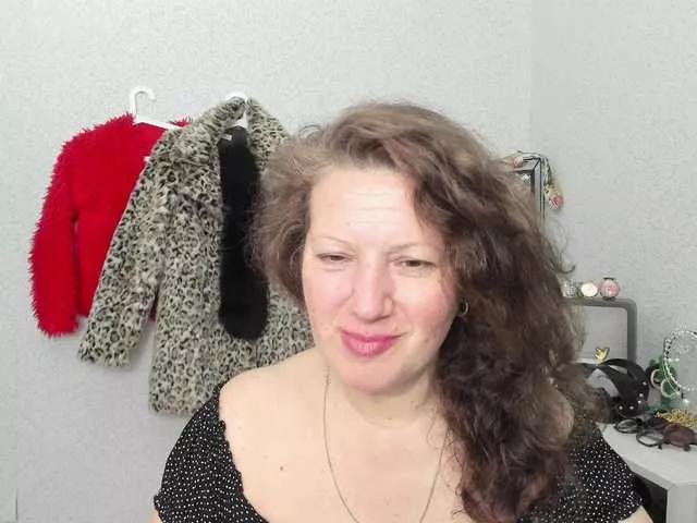 Arialust webcams show profile image 