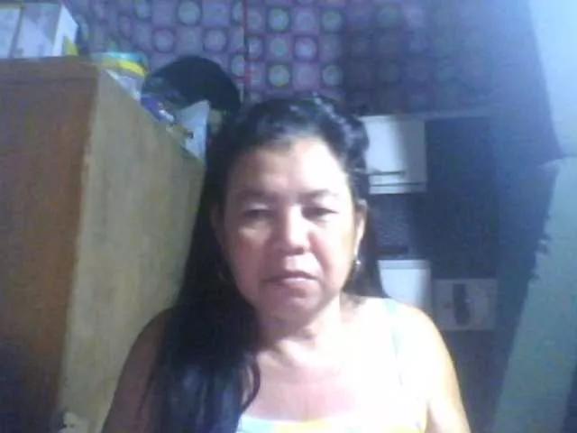 Ariana08 from BongaCams