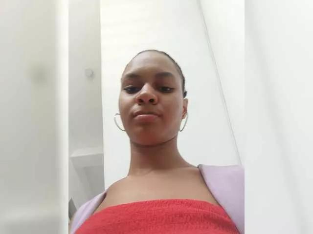 ArianaFox from BongaCams