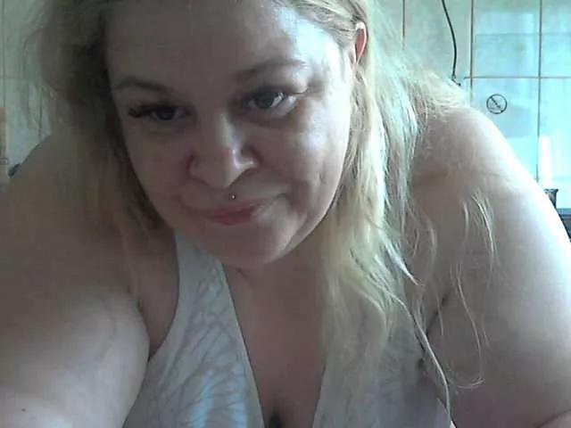 AriannaMilf from BongaCams