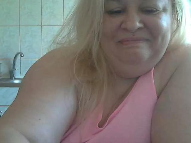 AriannaMilf from BongaCams