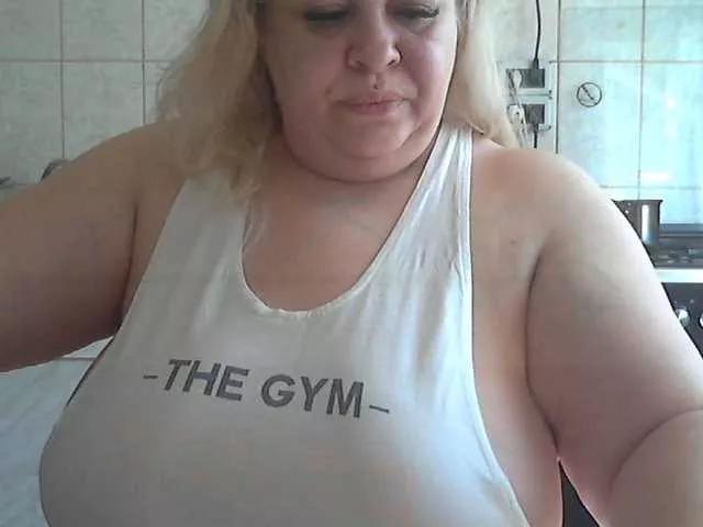 AriannaMilf from BongaCams