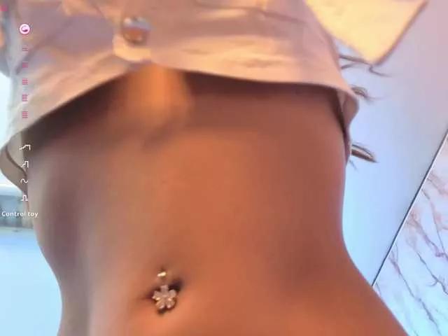 Arianne-ferrer from BongaCams is Freechat