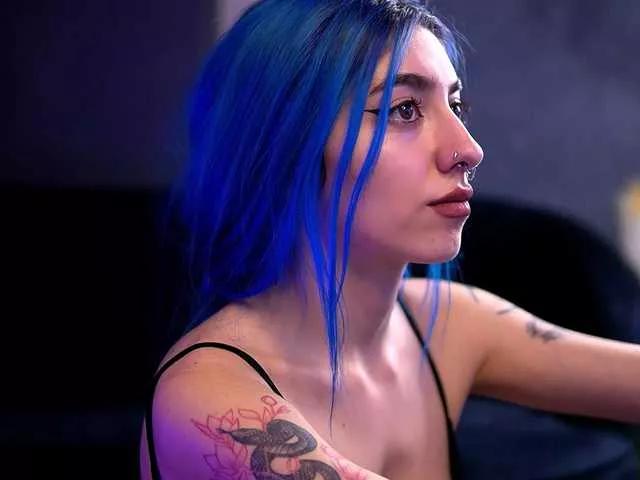 AriaxStark from BongaCams
