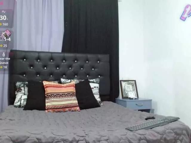 AshlieGreen webcams show profile image 