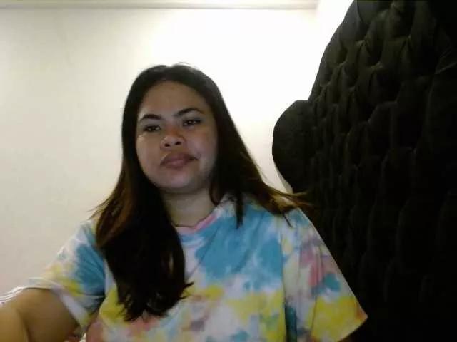 Asianbigbuttyboobs from BongaCams