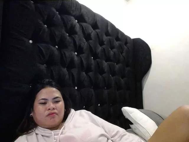 Asianbigbuttyboobs from BongaCams