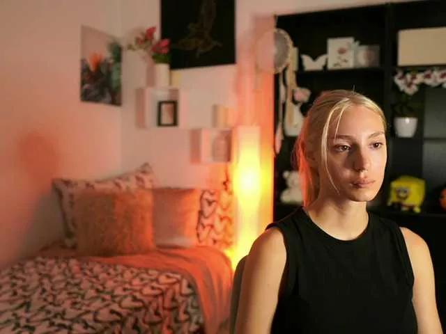 ayahitakayama from BongaCams