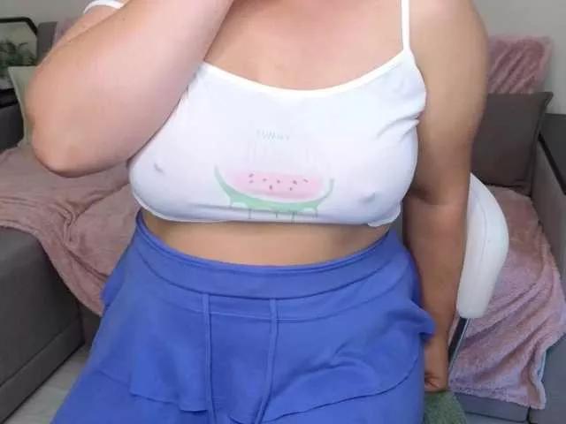 Baby-Mary from BongaCams is Freechat