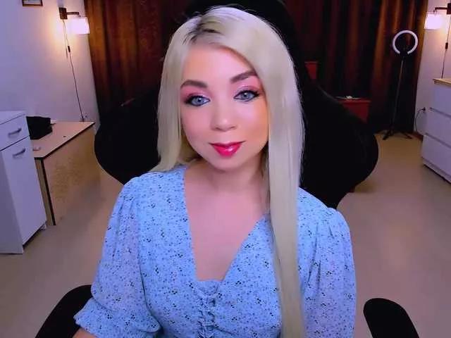 BabyNicole from BongaCams