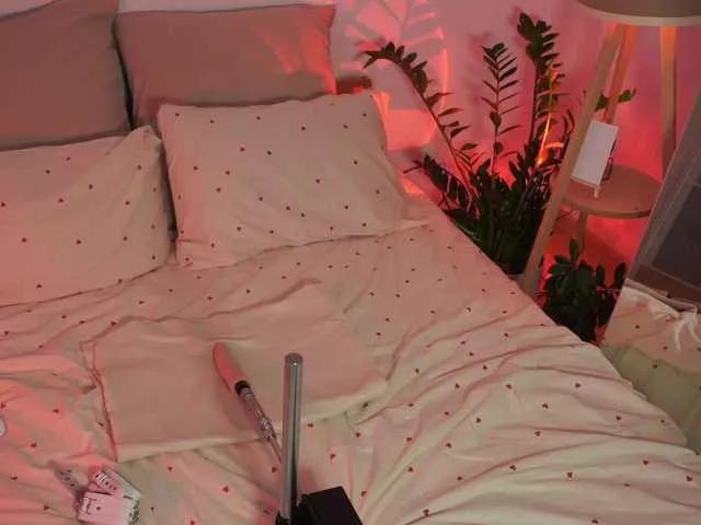 BaeBunny from BongaCams