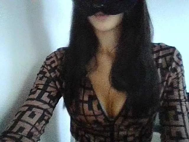 bamby18 from BongaCams