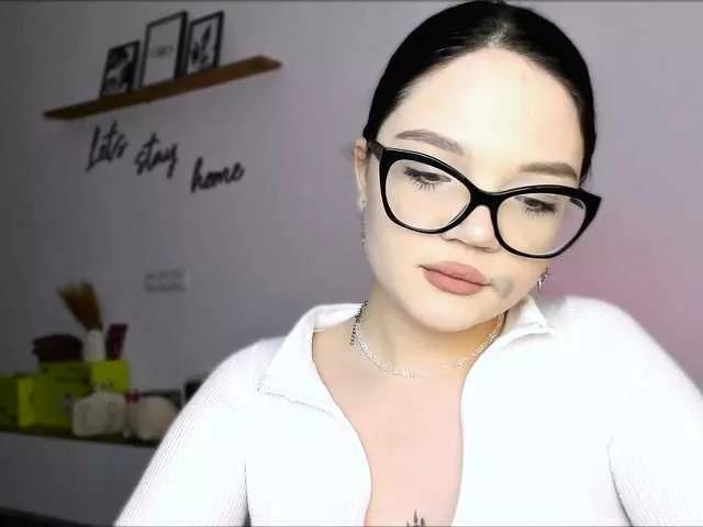 bb-Lisa from BongaCams