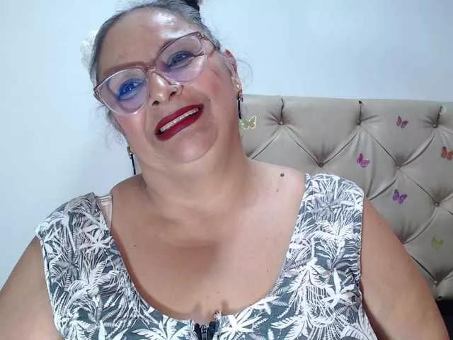 bbwsalome from BongaCams