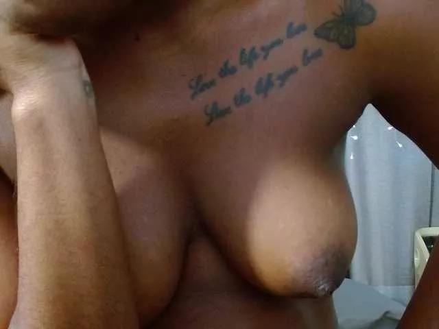 Beautyyebonyy webcams show profile image 