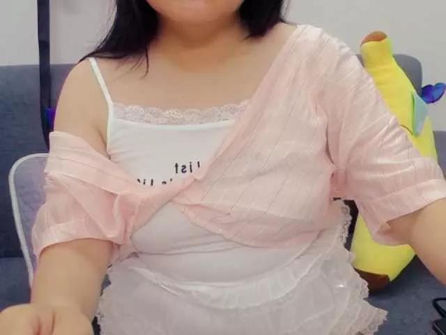 Bella6868 from BongaCams
