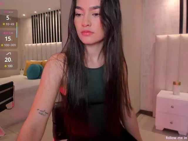 BellaClark from BongaCams